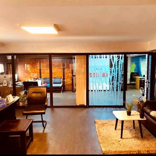 d5694b2b-3594-4de2-bd25-4999f581f40e-enhanced