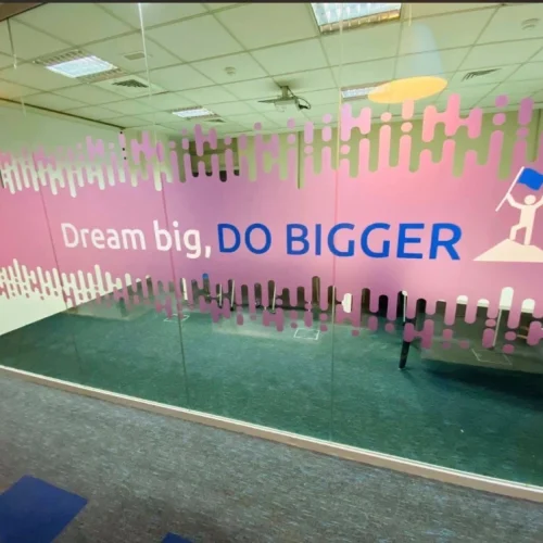 f09fd804-6fa8-483d-a11f-bb3e8bf9f746